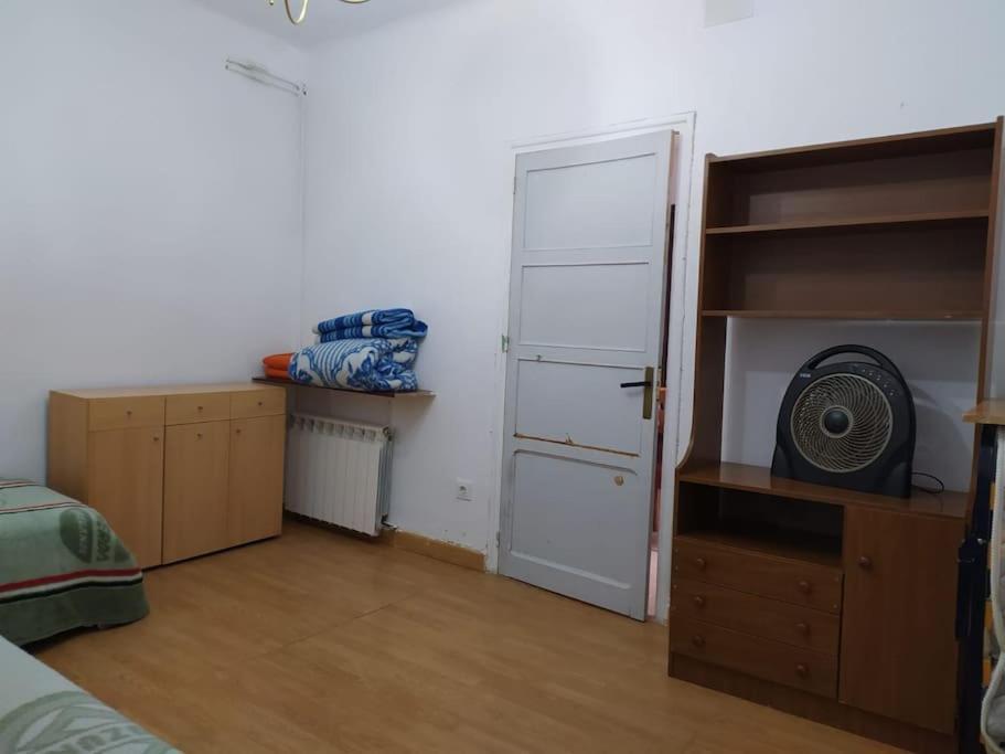 Amplio Piso En Centro Con Balcon Lejlighed Cuenca  Eksteriør billede