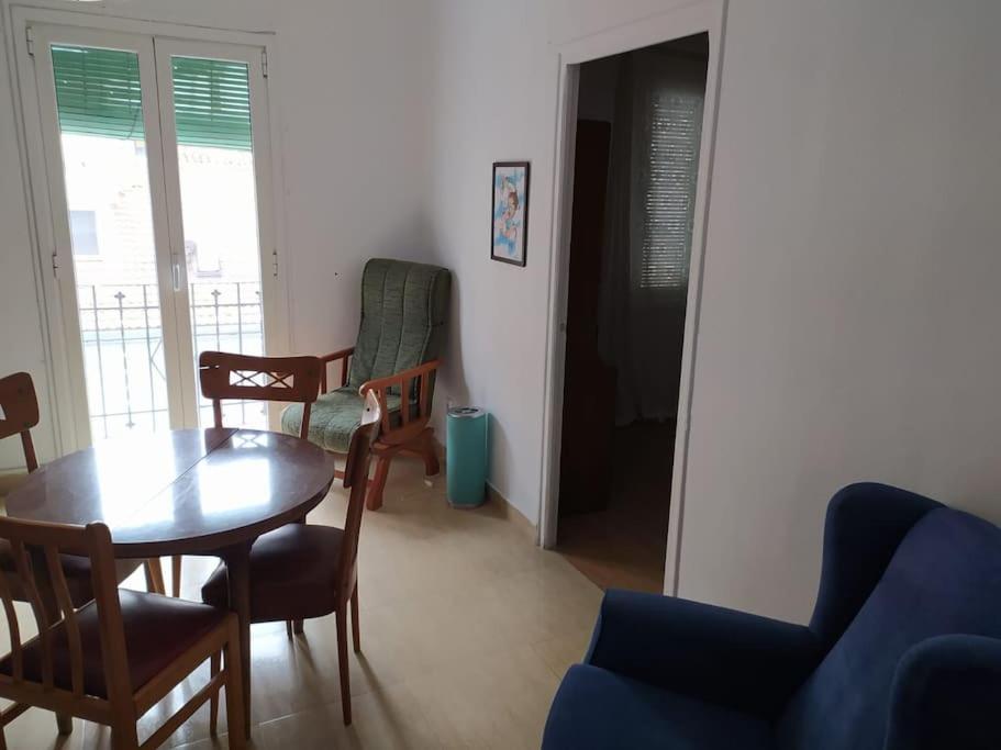 Amplio Piso En Centro Con Balcon Lejlighed Cuenca  Eksteriør billede