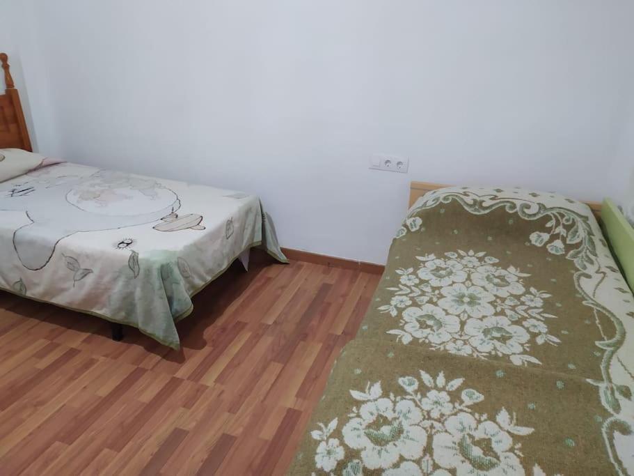 Amplio Piso En Centro Con Balcon Lejlighed Cuenca  Eksteriør billede
