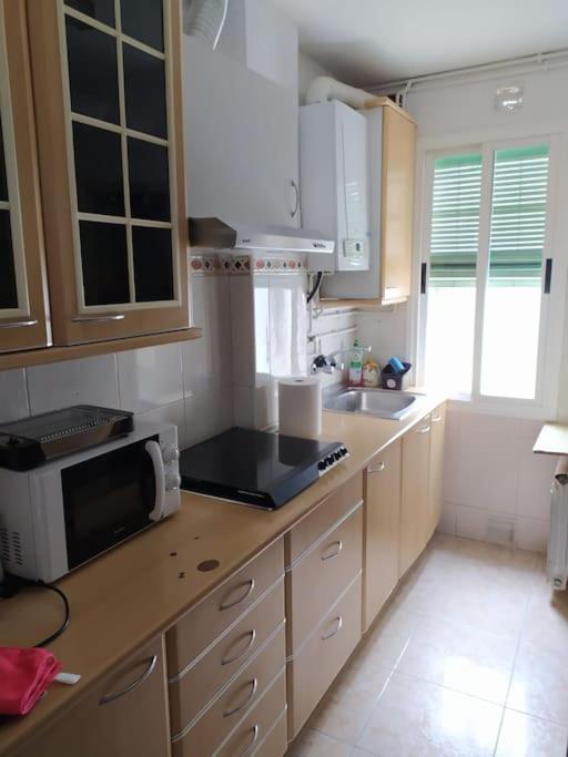 Amplio Piso En Centro Con Balcon Lejlighed Cuenca  Eksteriør billede